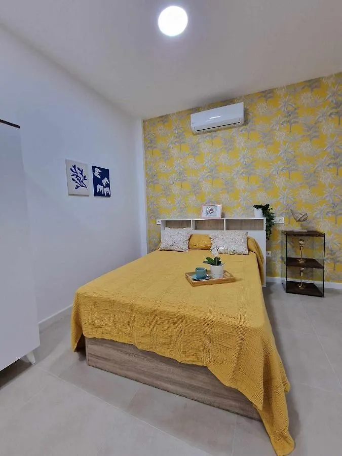 Moderno Apartamento 3 En Calle Marmoles Malaga Apartment
